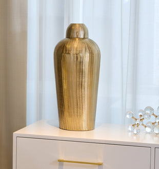 Leo Ginger Jar in Chiseled Gold - ironyhome