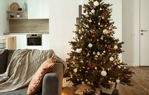 Real vs Artificial Christmas Trees: Are Irony Home Trees the Better Choice? - ironyhome