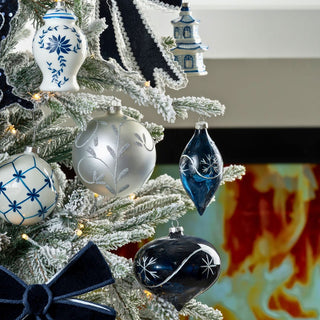 Holiday Heirlooms Collection - ironyhome