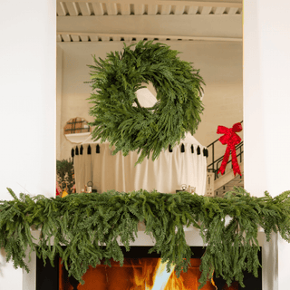 30-inch Mixed Leaves Wreath - Irony Home
