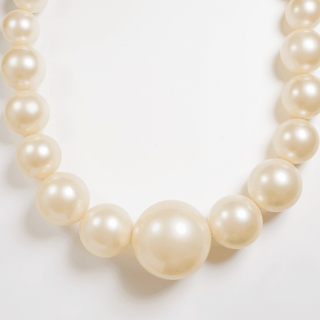 Candy Apple Pearl Necklace Ball Garland 134-Inch - Irony Home