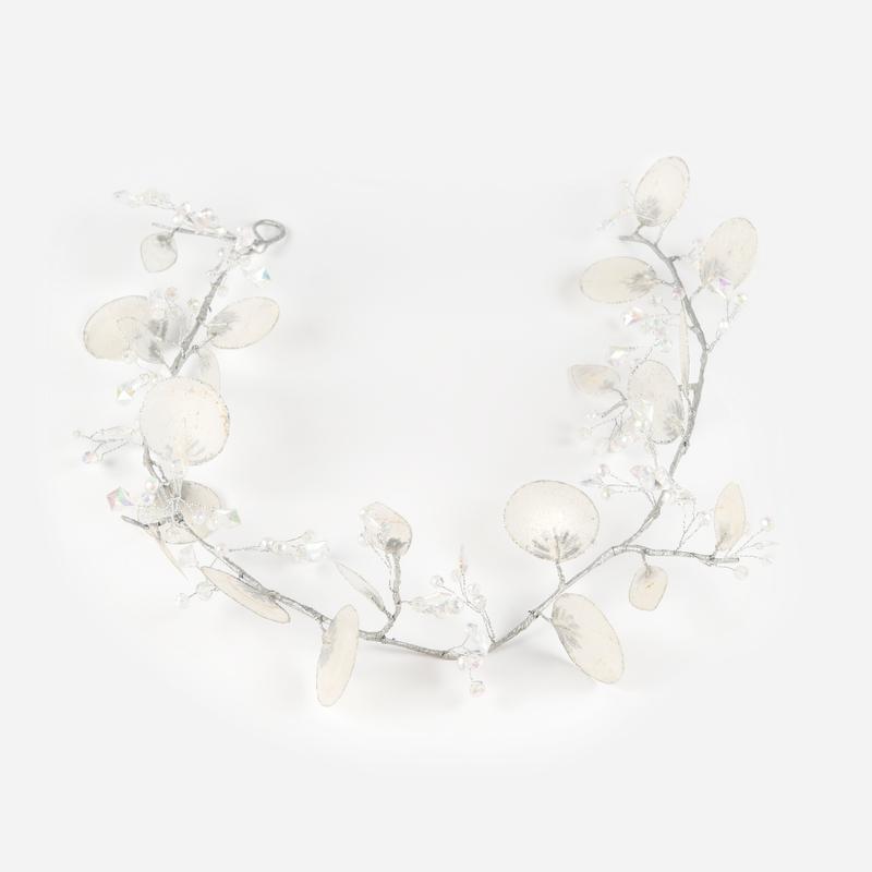 CAPIZ GARLAND - SILVER & CLEAR