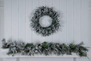 LED Flocked Festive Wreath - ironyhome
