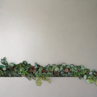 Red Winterberry & Foliage Traditional garland with LED Lights - ironyhome