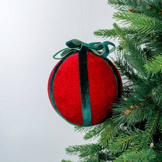 Refined Red Ornament with Emerald Velvet Bow - ironyhome