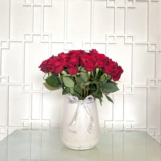 ROSES IN A VASE - ironyhome
