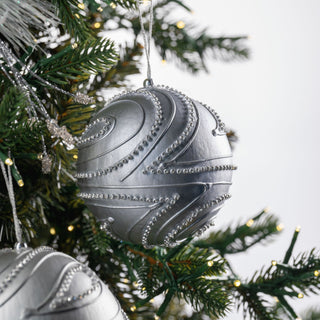 Silver Metallic Ball Ornament - ironyhome