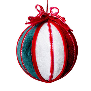 Traditional Ornament with Bow - ironyhome