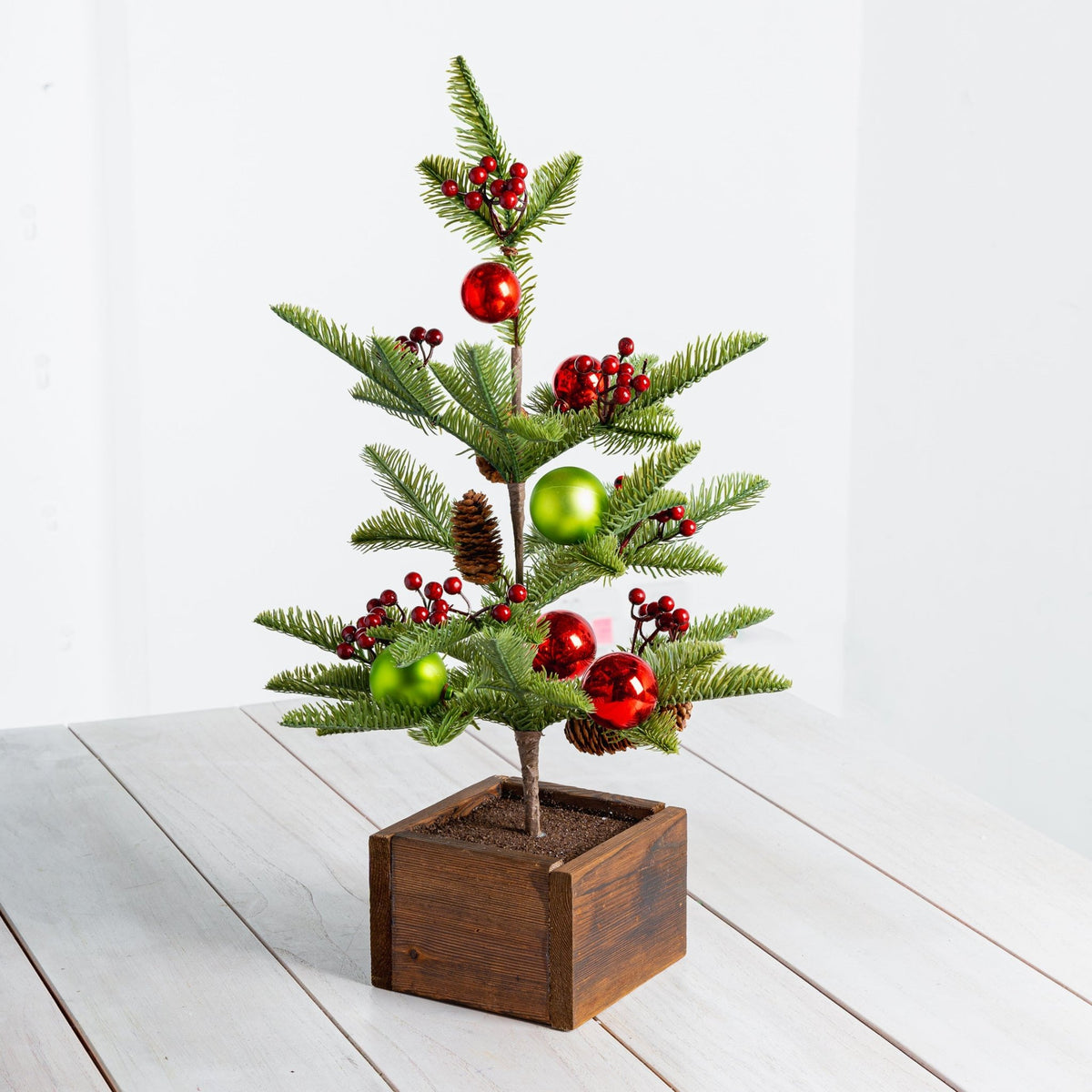 Tree Table Top with Wooden Base, Red Bauble & Berries