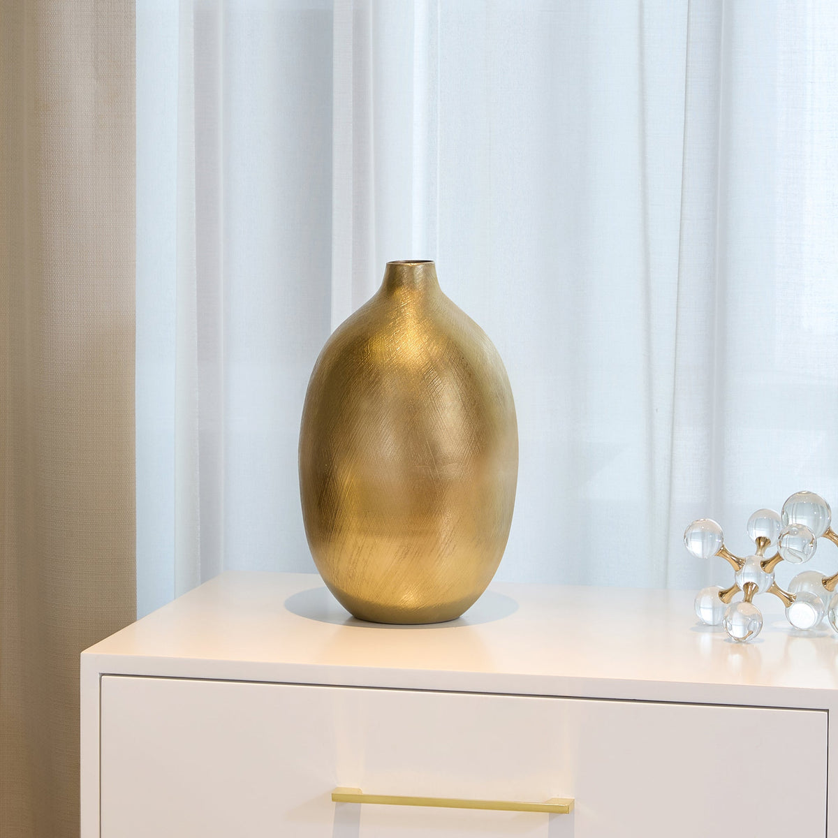 Apollo Gold Steaked Vase