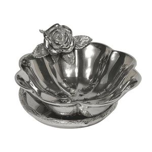 Berry Bowl With Antique Rose Detailing - ironyhome