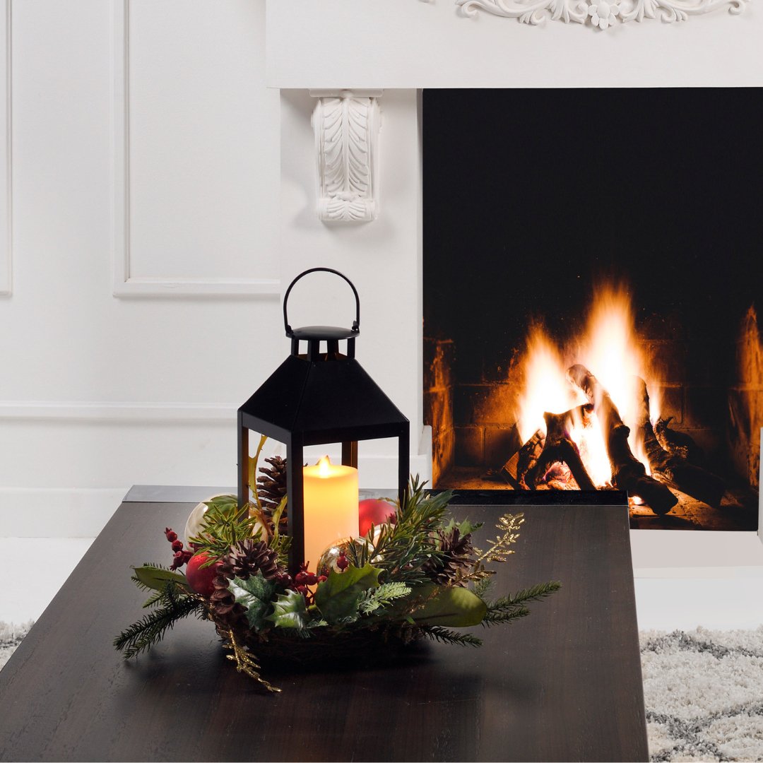 Black Lantern Pinecone and Holly Leaf Table Top