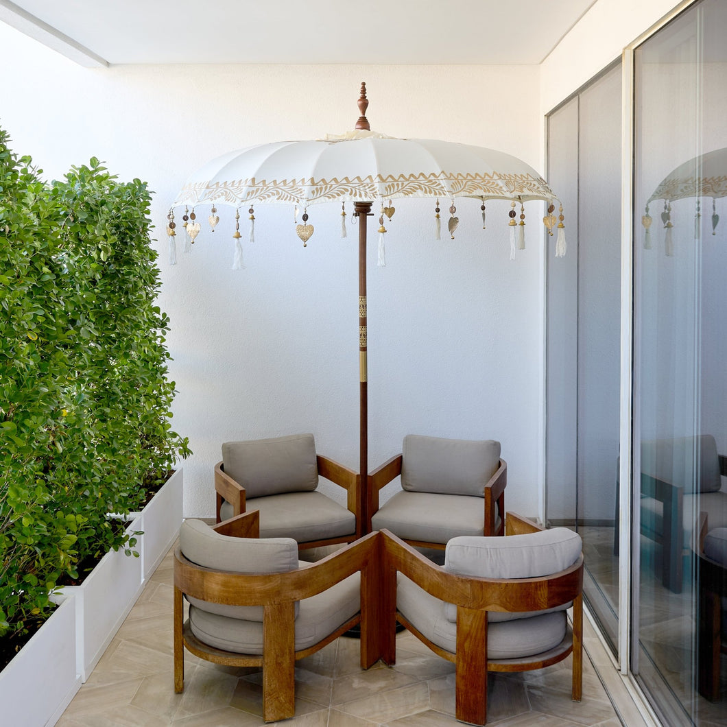 Blanc Parasol with Gold Detailing - ironyhome
