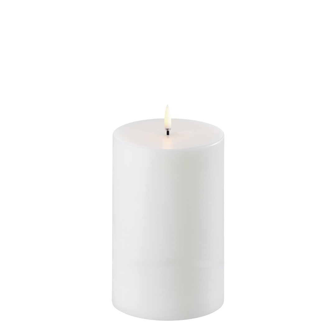 LED pillar candles Nordic white