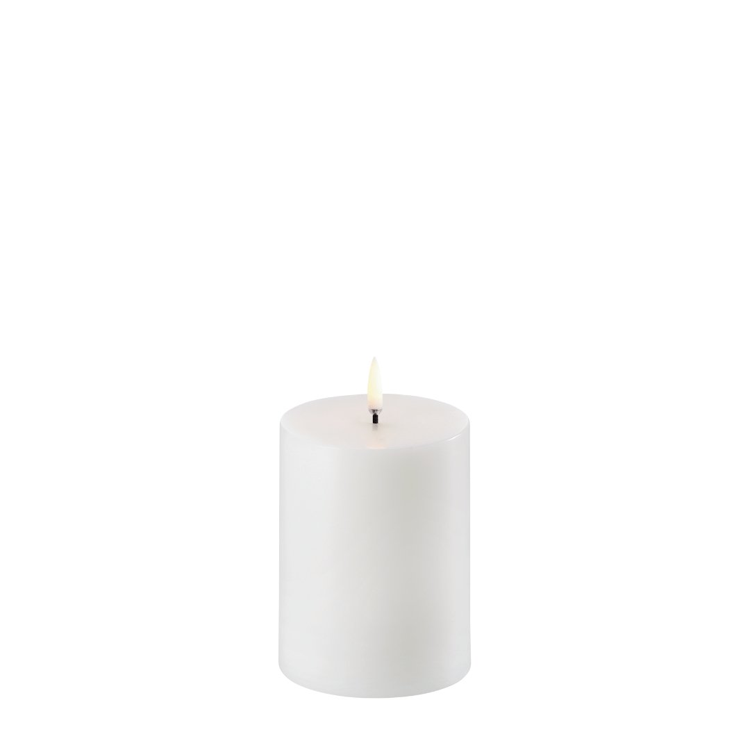 LED pillar candles Nordic white