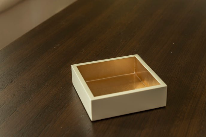 Luncheon Napkin Holder