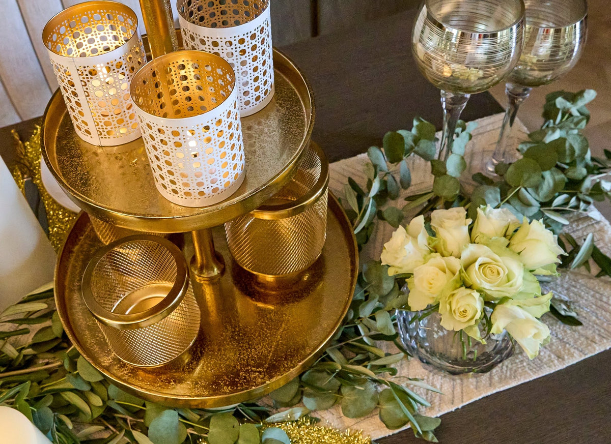 Natural Tier Cake Stand in Gold