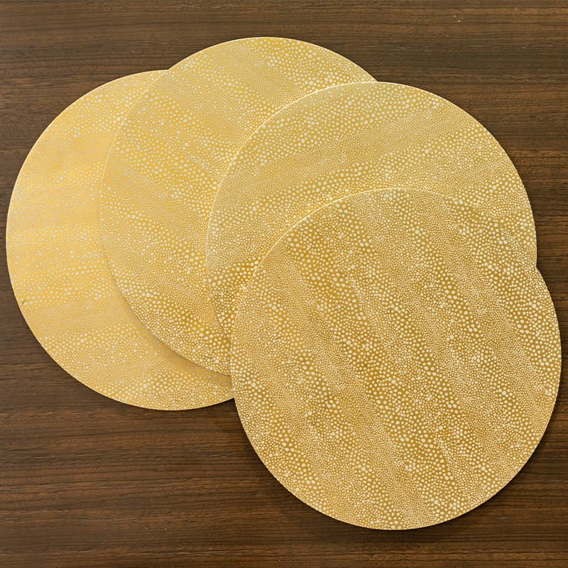 Pebble Round Lacquer Placemats in Gold - Set of 4