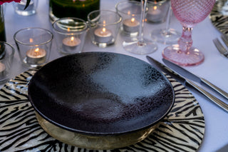 Round Lacquer Placemats Animal print - Set of 4 - ironyhome