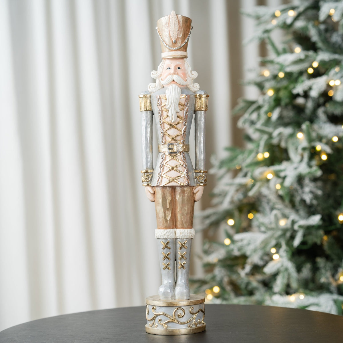 Rustic Nutcrackers on Drum Table Top