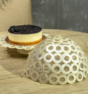Seashell Symphony Cake Tray With Cloche Top - ironyhome
