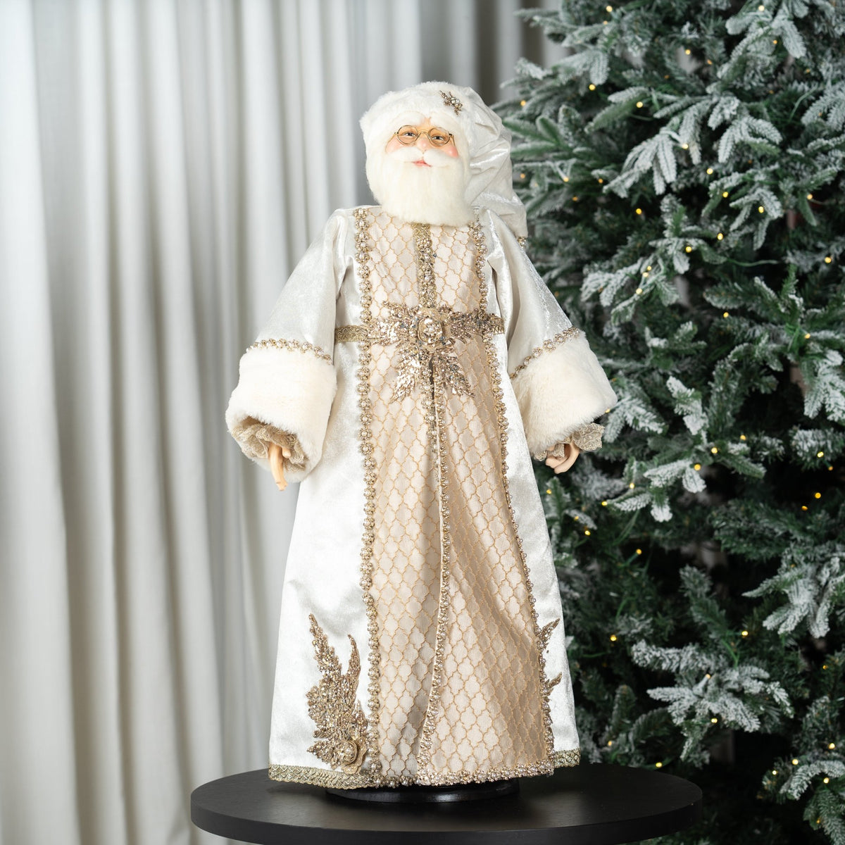 Standing Santa TableTop in Dreamy Cream