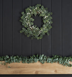 White Winterberry & Mistle Wreath - ironyhome