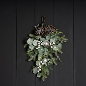 White Winterberry with Foliage Merry Festive Swag - ironyhome