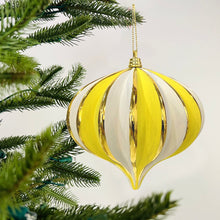 White & Yellow Onion Ornament - Set of 4 - ironyhome